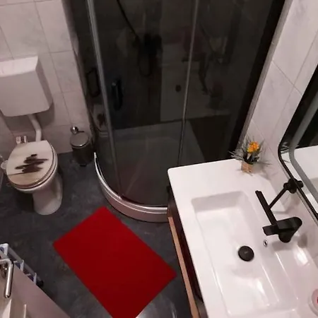 In - Riviera 44076 Апартаменти *