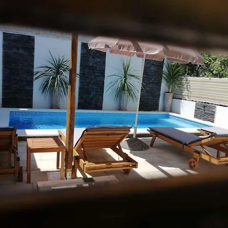 Apartment In - Riviera 44076